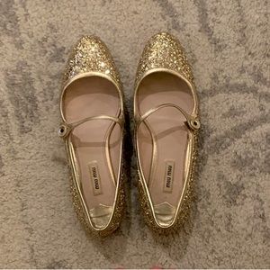 Gorg Miu Miu ballet flats!! 🌟🌟